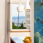 Apartment Azimut Split
